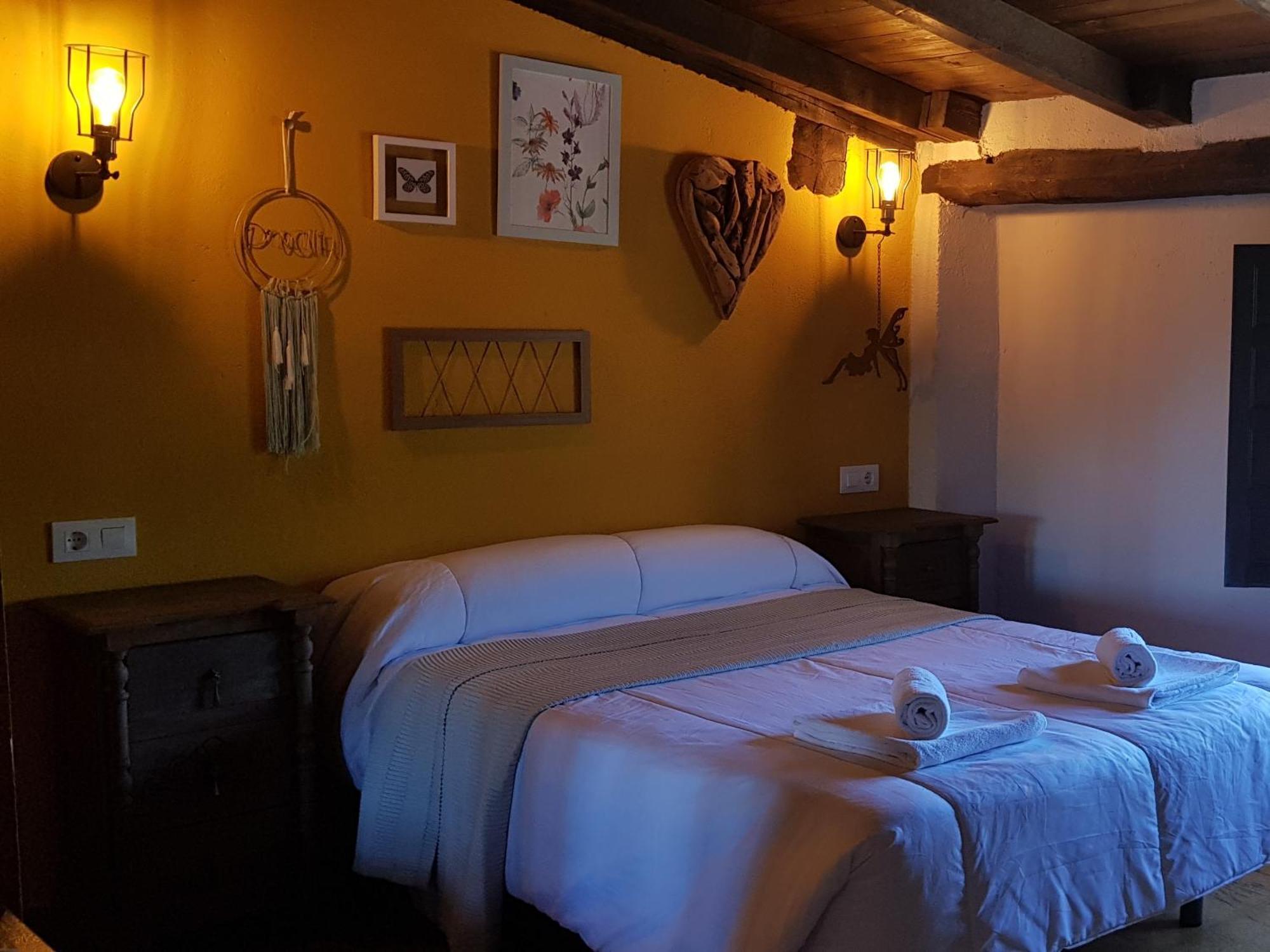 Hotel Juderia Valle Del Jerte Cabezuela Del Valle Rom bilde